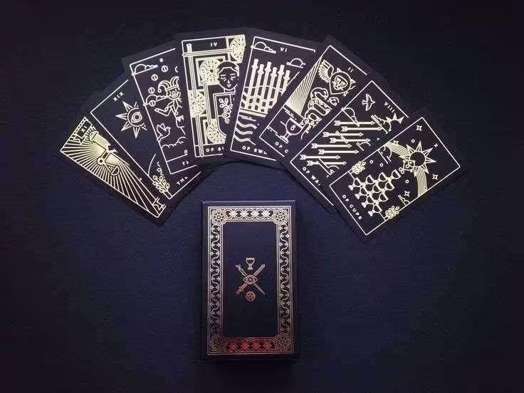 babd80e889254cb1d7aa4877f44d6446 tarot decks oracle cards